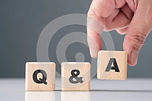 Question and answer by alphabet wood blocks