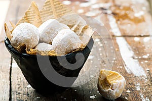 Quick and Easy No Bake Peanut Butter Snowballs