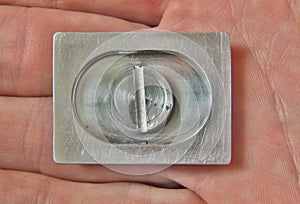 Quick release shoes or plates for tripods from aluminium