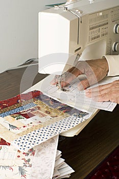 Quilter paper piecing block