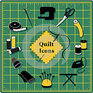 Quilt, Patchwork, DIY Sewing Icons on Square Green Cutting Mat