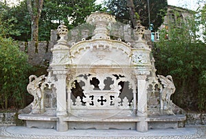 Quinta da Regaleira bench photo