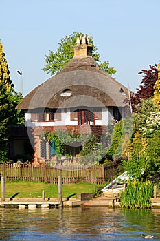 Quintessential thatched cottage