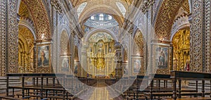 Quito La Compania church panoramic view of the central nave