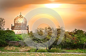Quli Qutb Shahi Tombs photo