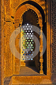 Qutb Minar, Delhi, carvings in the sandstone of a window gives a