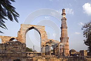 Qutb Minar - India photo