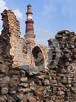 Qutb Minar surrounded by its ruins, Delhi, India