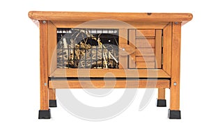 Rabbit hutch with straw