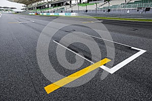 Race track starting grid