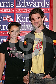 Rachael Leigh Cook,Daniel Gillies