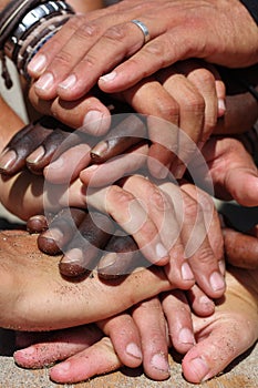 Racial hands