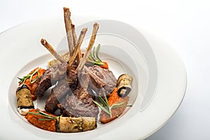 Rack of lamb with vegetables
