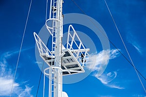 Radar platforn on the mast of a ferry..