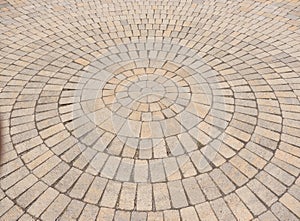 Radial paving stone pattern