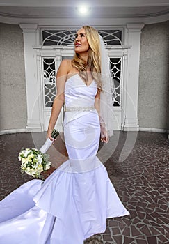 Radiant Blonde Bride's Graceful Pre-Wedding Poses Illuminate the Anticipation and Beauty of Her Special Day