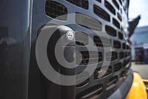 The radiator grille of the tractor