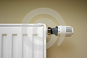 Radiator thermostat set optimal