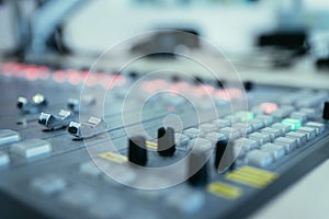 Radio broadcasting studio: Soundboard and computers