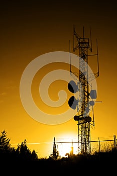 Radio Cell Cellular Broadcast Communication Towers