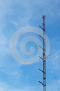 Radio communication antenna mast or mobile tower