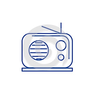 Radio reciever line icon concept. Radio reciever flat  vector symbol, sign, outline illustration. photo