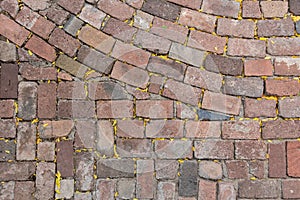 Radius in a brick sidewalk pattern