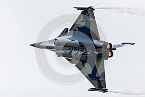 French Rafale solo display