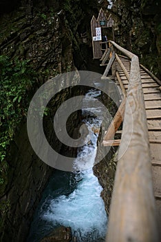 Raggaschlucht waterfall area with scenic pathways