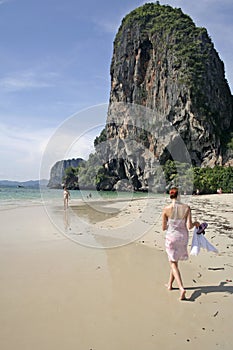 Railay Beach shore walk tourists thailand