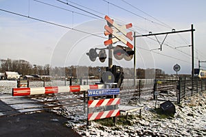 Railroad crossing around the Tweede Tochtweg in the Zuidplaspolder in Nieuwerkerk