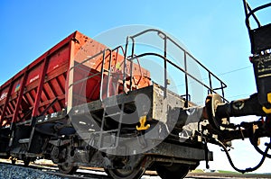 Railway freight carriage