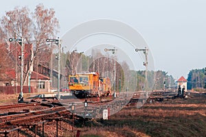 Railway heavy duty machines