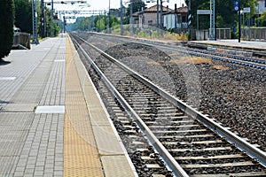 Linee ferroviarie stazione 