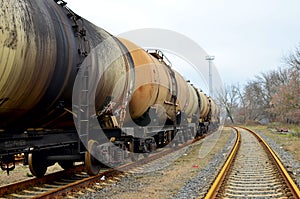 Railway tanks, transportation of oil, gasoline, oil or gas by rail.