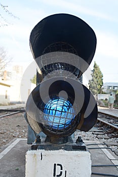 Railway traffic lights