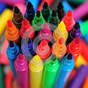 Rainbow marker pens photo