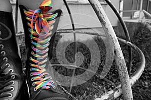 Rainbow shoe-string