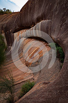 Rainbow Wave, Elachbutting Rock