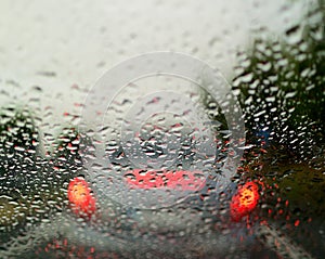 Dešťové kapky na sklenice auto 