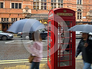 Rainy London img