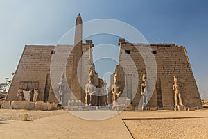 Ramesses II obelisk in front of the Luxor temple pylon, Egy