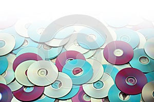 Random arrangement of metallic DVD and CD data storage disks