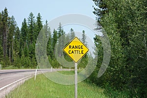 A range cattle sign for motorists