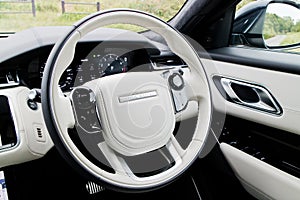 Range Rover Velar 2017 Interior