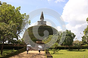 Rankot Vihara (Golden Pinnacle Dagoba), Polonnaruw