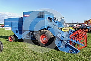 1968 Ransomes Crusader Combine Harvester