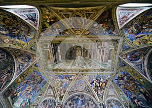 Raphael Rooms - Hall of Constantine