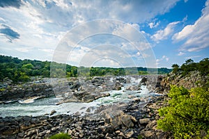 Rapids in the Potomac River at Great Falls, seen from Olmsted Is