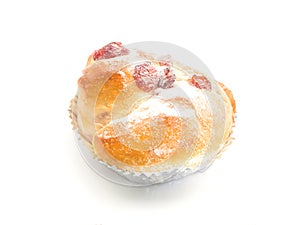 Rasberry bun on foil cup